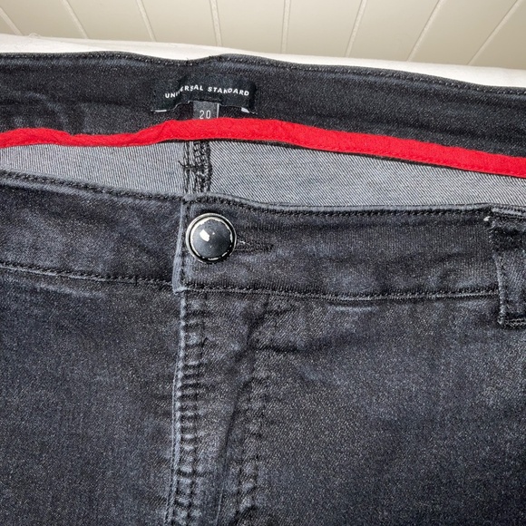 Universal Standard Black Jeans, size 20 Original Red Label - Picture 2 of 7